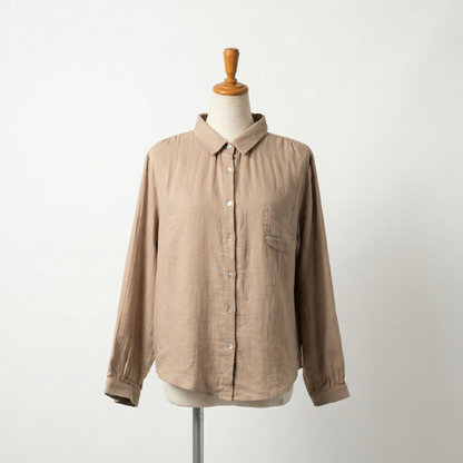 しあわせボタンの柔らかブラウス