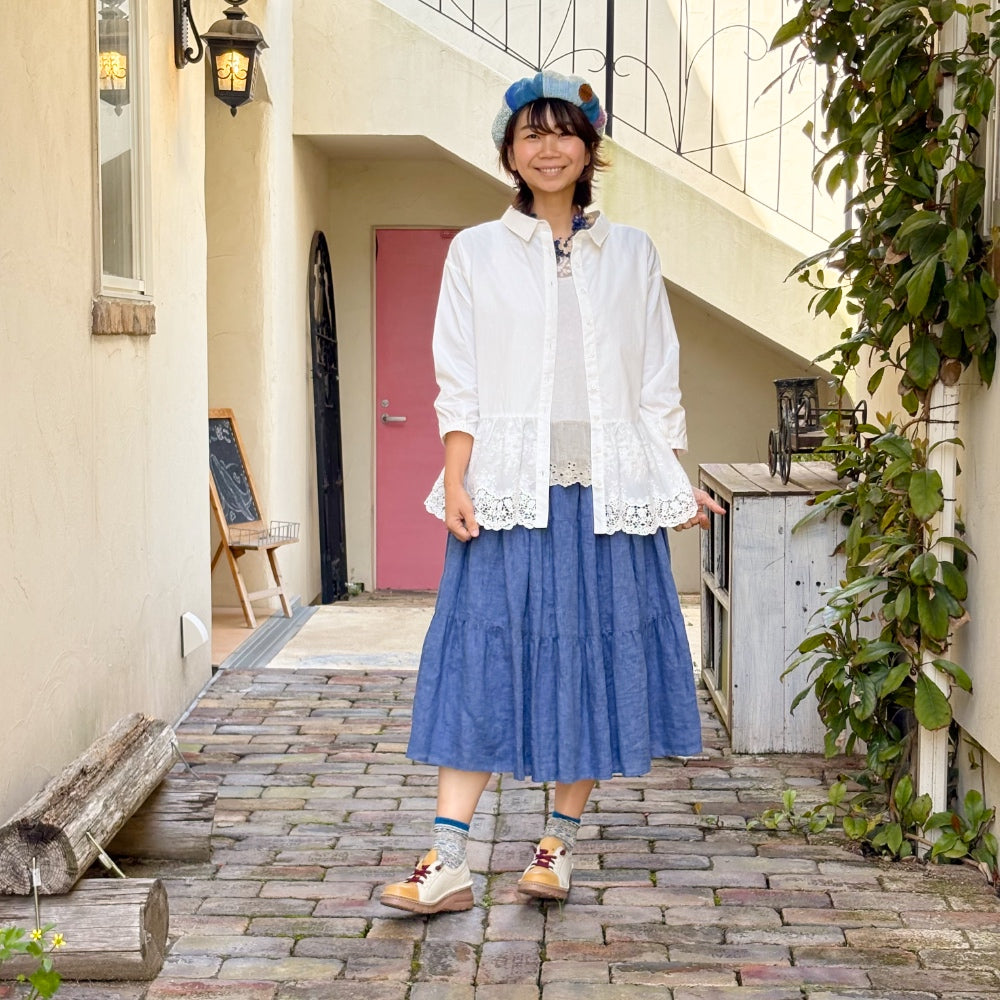 前後OK裾レースブラウス